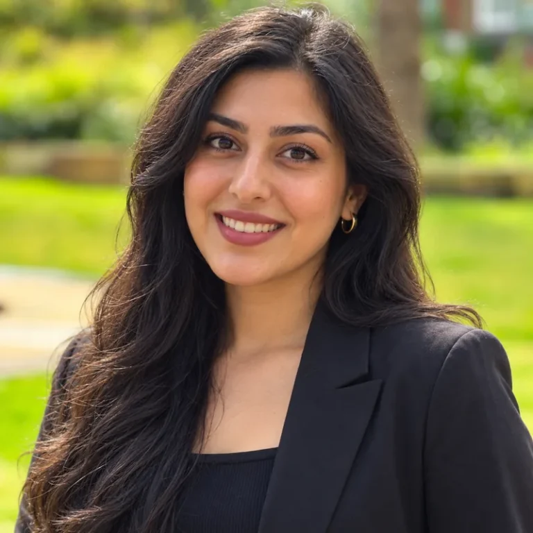 Sara N., Mobile Engineer, Flutter, iOS and Android